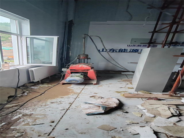 阿拉善地基基础下沉墙体裂缝加固注浆顶升施工